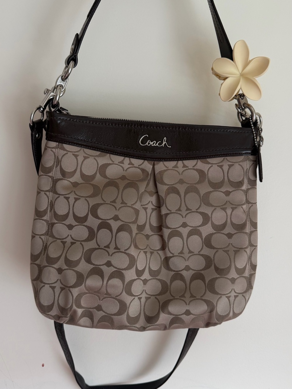 Coach Signature Jacquard Shoulder Crossbody Bag Brown Tan Leather Trim